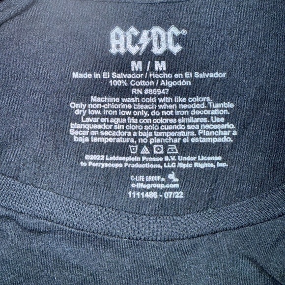 AC/DC Black Tee with Cannon Graphic Pre loved Size Med - Picture 3 of 4